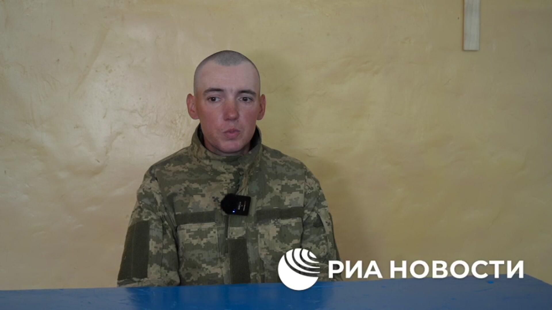 Военнопленный ВСУ Сергей Гончаров успел пробыть на фронте всего 1,5 часа и попал в плен Военнопленный ВСУ Сергей Гончаров успел пробыть на фронте всего 1,5 часа и попал в плен - РИА Новости, 1920, 25.05.2025