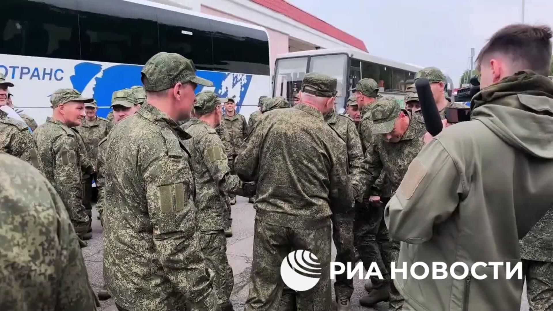 Завершающий этап обмена 1000 на 1000 человек - РИА Новости, 1920, 25.05.2025