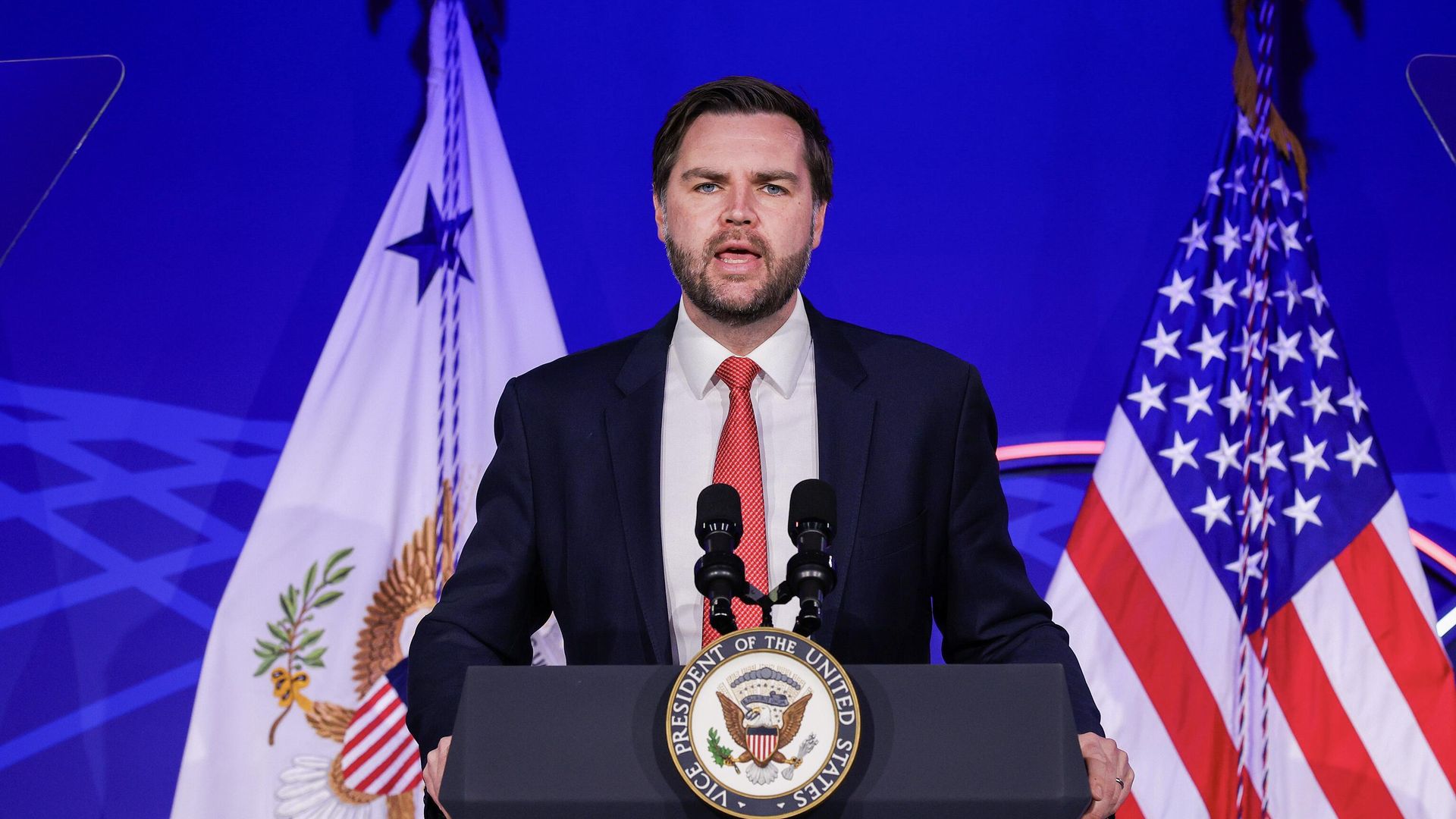 Вице-президент США Джей Ди Вэнс Вице-президент США Джей Ди Вэнс - РИА Новости, 1920, 08.06.2025