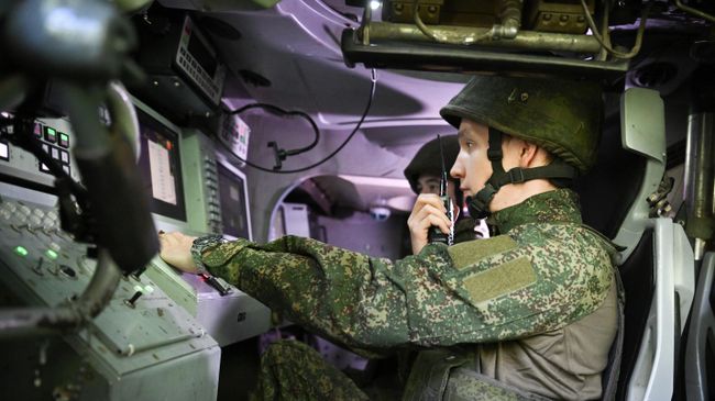 Боевое дежурство расчета ЗРК Бук Боевое дежурство расчета ЗРК Бук