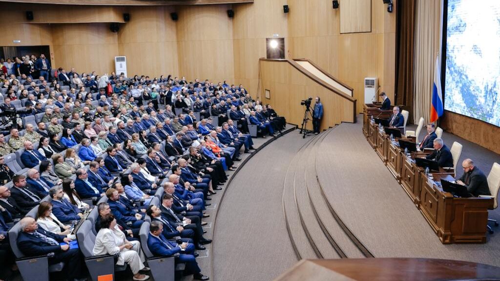 Бизнесу Приморья выделили 1,9 тысячи займов на 3,2 млрд рублей по нацпроектам - РИА Новости, 1920, 27.05.2025