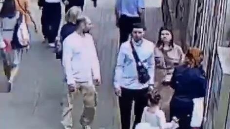 Мужчина попытался отравить животных в Московском зоопарке, подбросив в вольеры таблетки неизвестного происхождения - РИА Новости, 1920, 28.05.2025