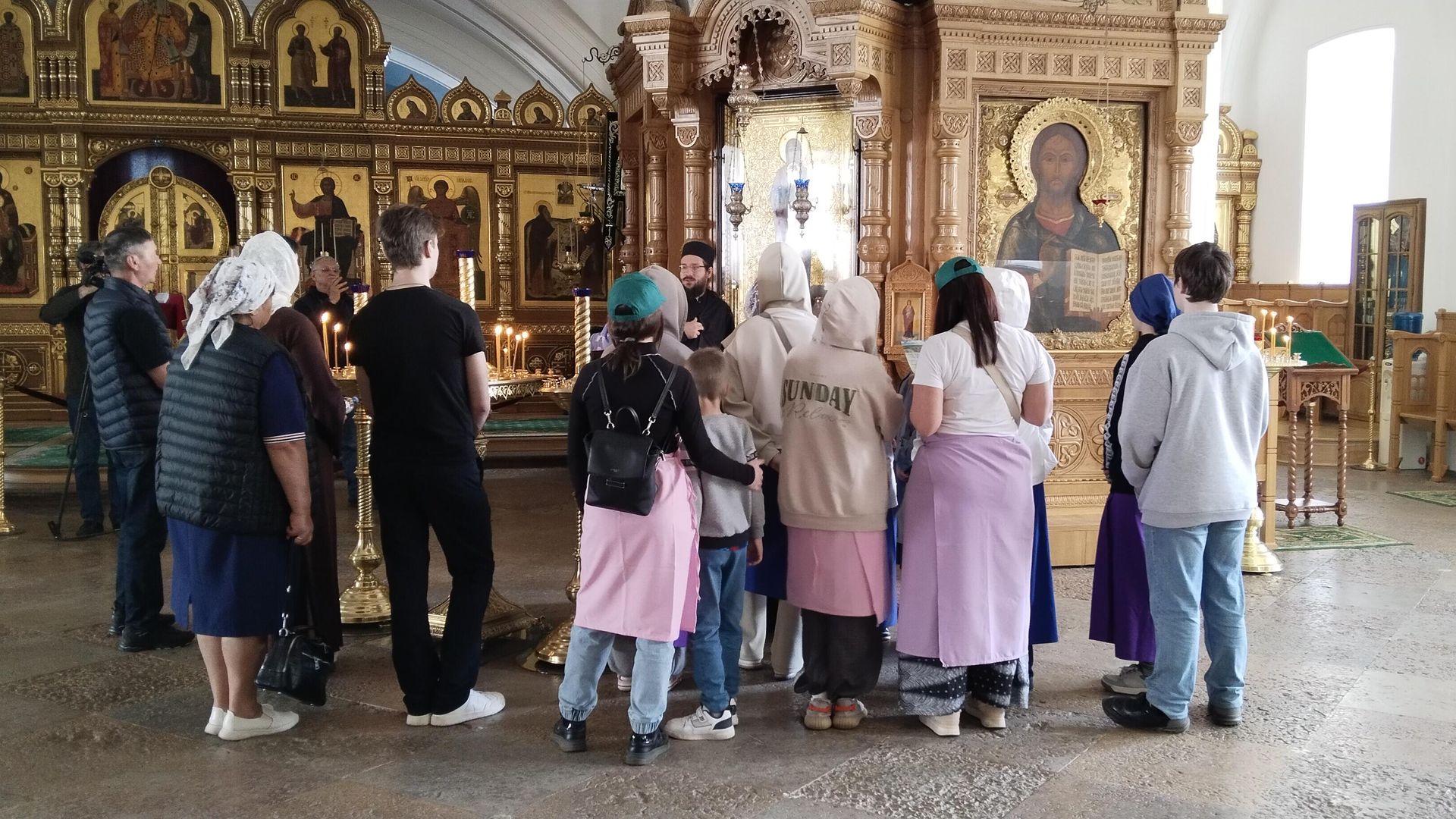 Семьи участников СВО на экскурсии в Валаамском монастыре (проект Валаам. Остров Преображения) Семьи участников СВО на экскурсии в Валаамском монастыре (проект Валаам. Остров Преображения) - РИА Новости, 1920, 28.05.2025
