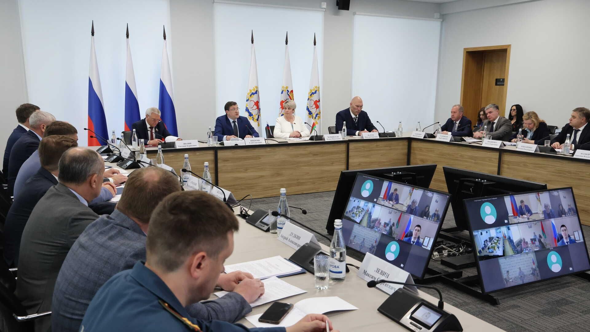 Заседание Комиссии Парламентского Собрания по природным ресурсам, экологии и охране окружающей среды в Нижнем Новгороде Заседание Комиссии Парламентского Собрания по природным ресурсам, экологии и охране окружающей среды в Нижнем Новгороде - РИА Новости, 1920, 28.05.2025