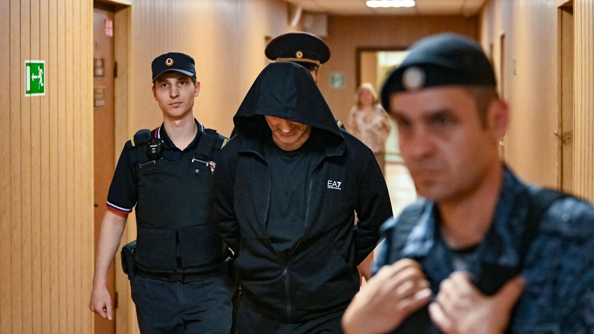 Тархан Эльдукаев в Московском гарнизонном военном суде Тархан Эльдукаев в Московском гарнизонном военном суде - РИА Новости, 1920, 24.10.2025