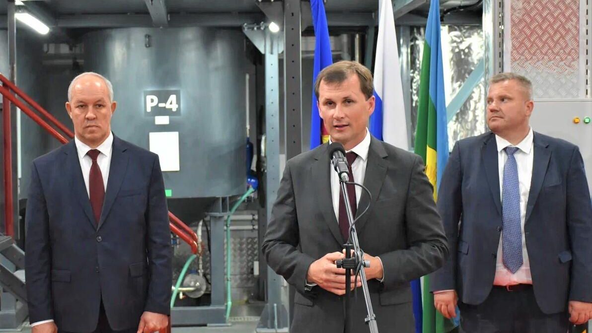 Вице-губернатор Краснодарского края Андрей Коробка на открытии завода по производству биоудобрений Вице-губернатор Краснодарского края Андрей Коробка на открытии завода по производству биоудобрений - РИА Новости, 1920, 29.05.2025