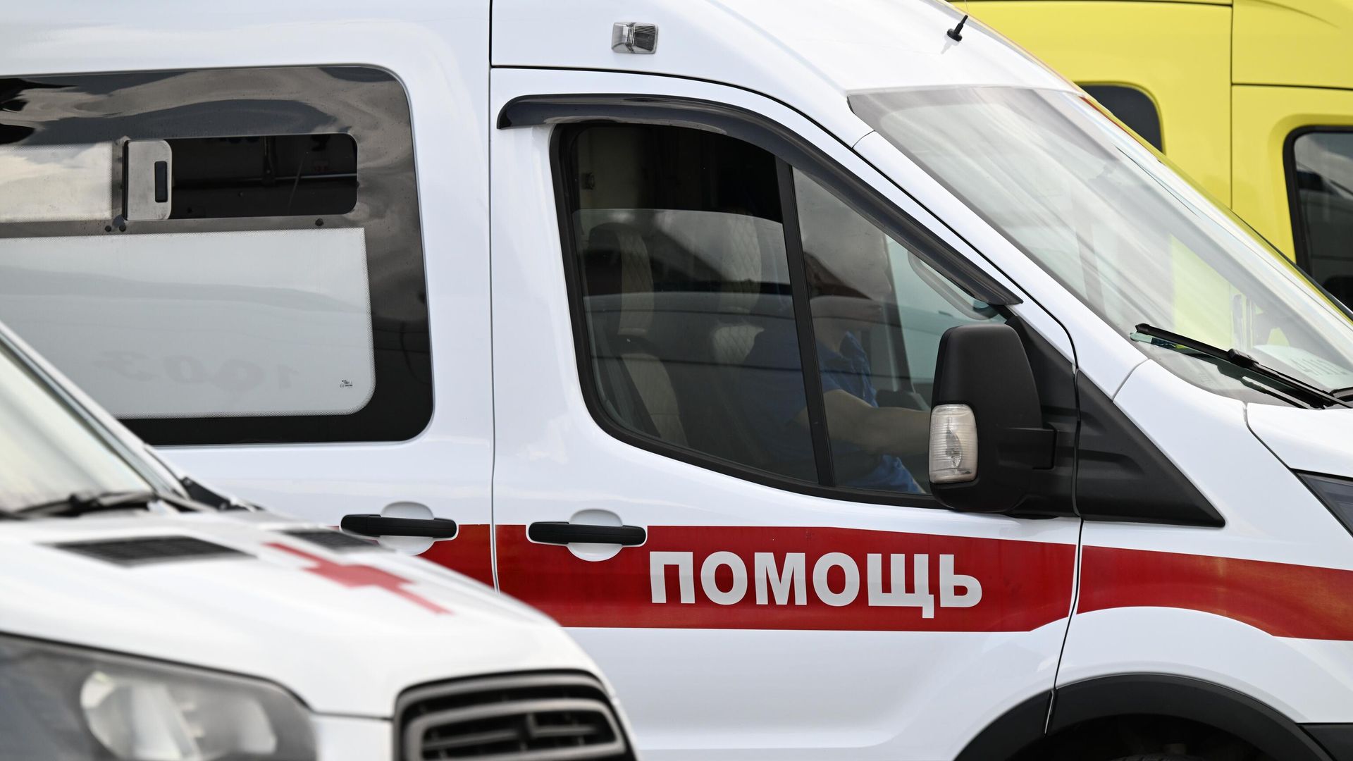 Автомобили скорой помощи Автомобили скорой помощи - РИА Новости, 1920, 20.07.2025