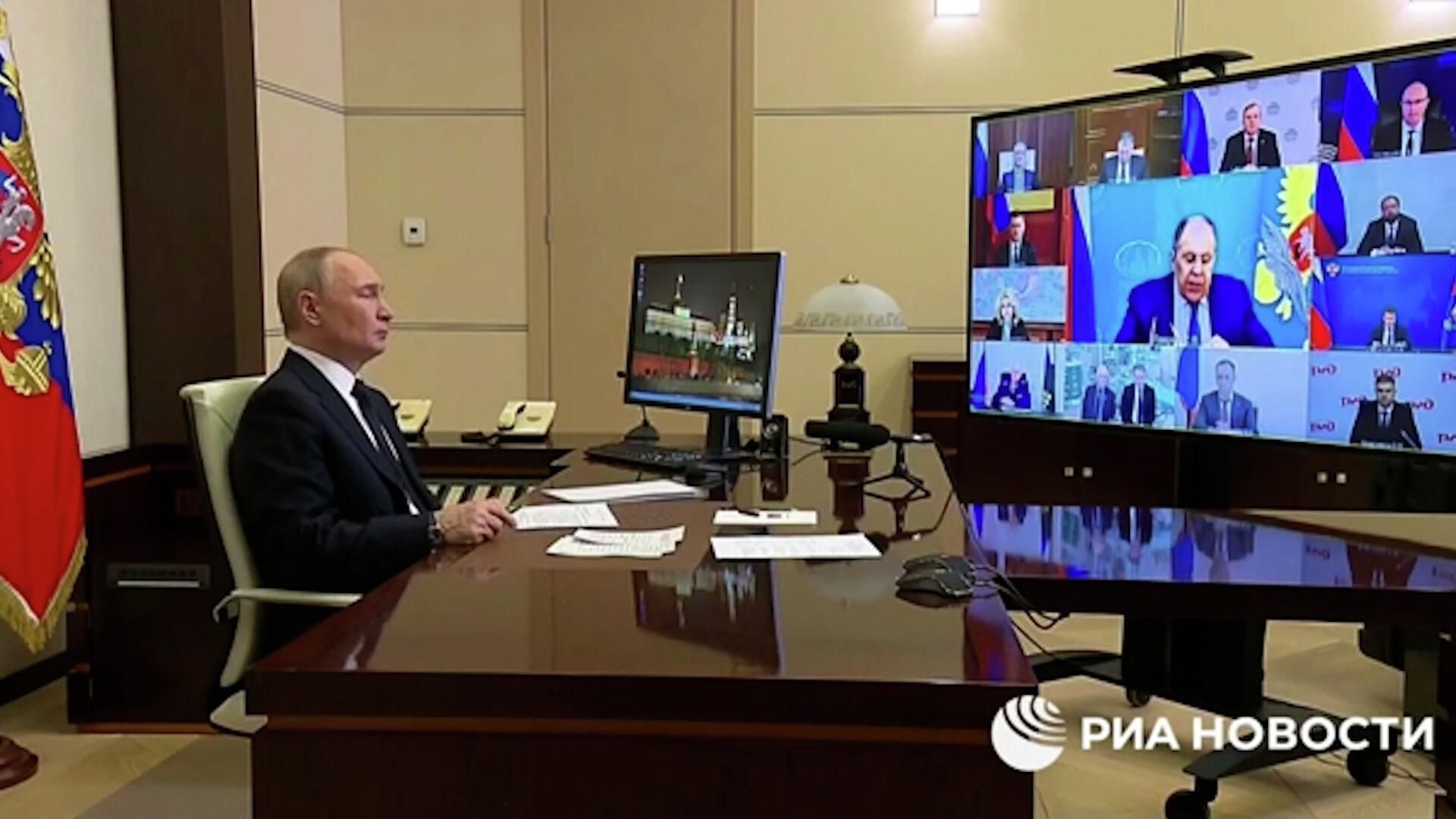 Полное видео заявлений Лаврова и Мединского о переговорах в Стамбуле Полное видео заявлений Лаврова и Мединского о переговорах в Стамбуле - РИА Новости, 1920, 04.06.2025