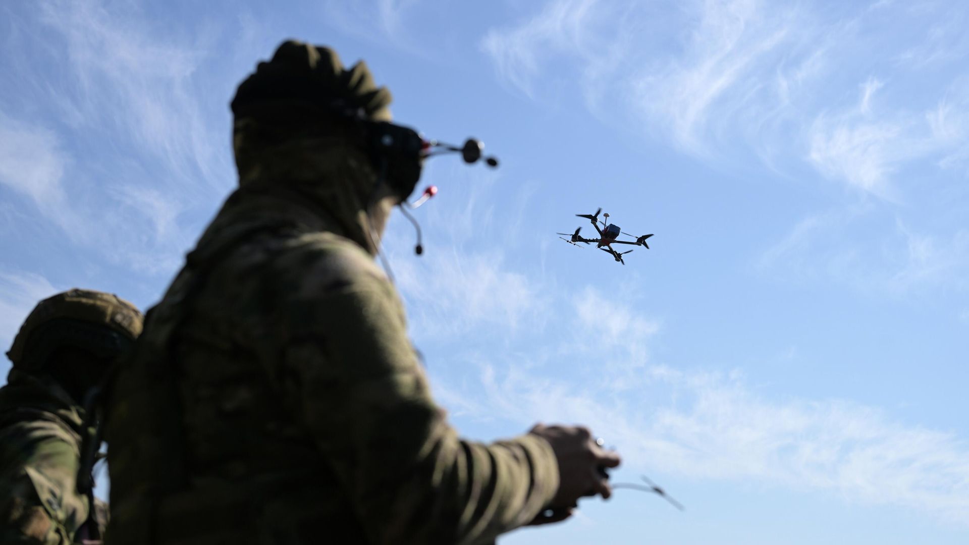 Операторы FPV-дронов Операторы FPV-дронов - РИА Новости, 1920, 28.03.2026