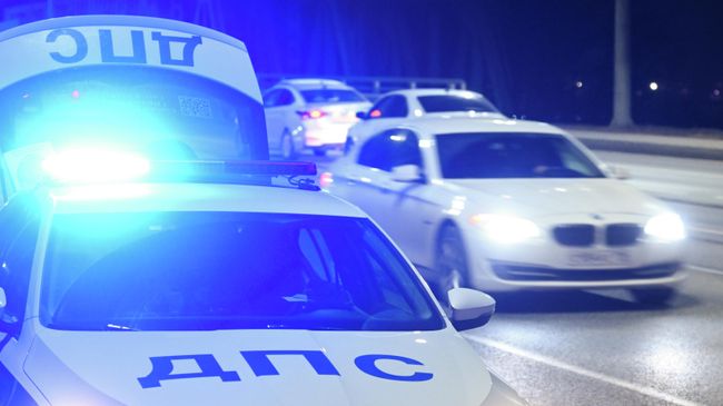 Сотрудники Госавтоинспекции МВД