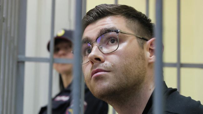 Денис Аллаяров в суде