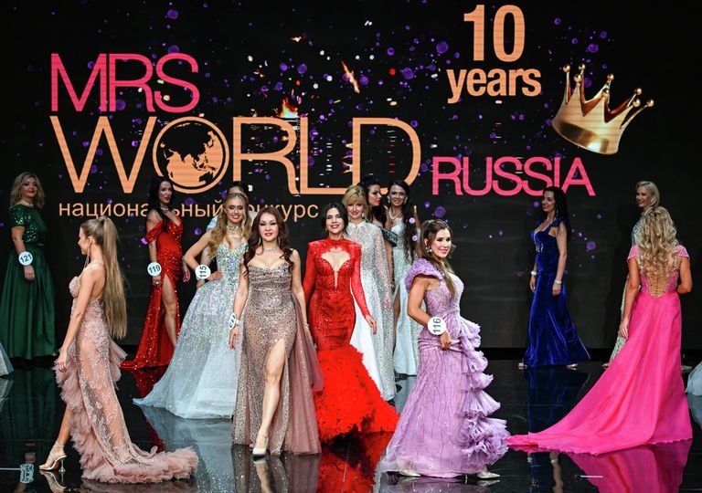 Финал 10-й Всероссийского конкурса красоты и материнства Миссис Россия Мира в концертном зале Планета КВН в Москве