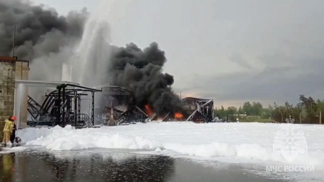 Пожар в промзоне города Кстово Нижегородской области