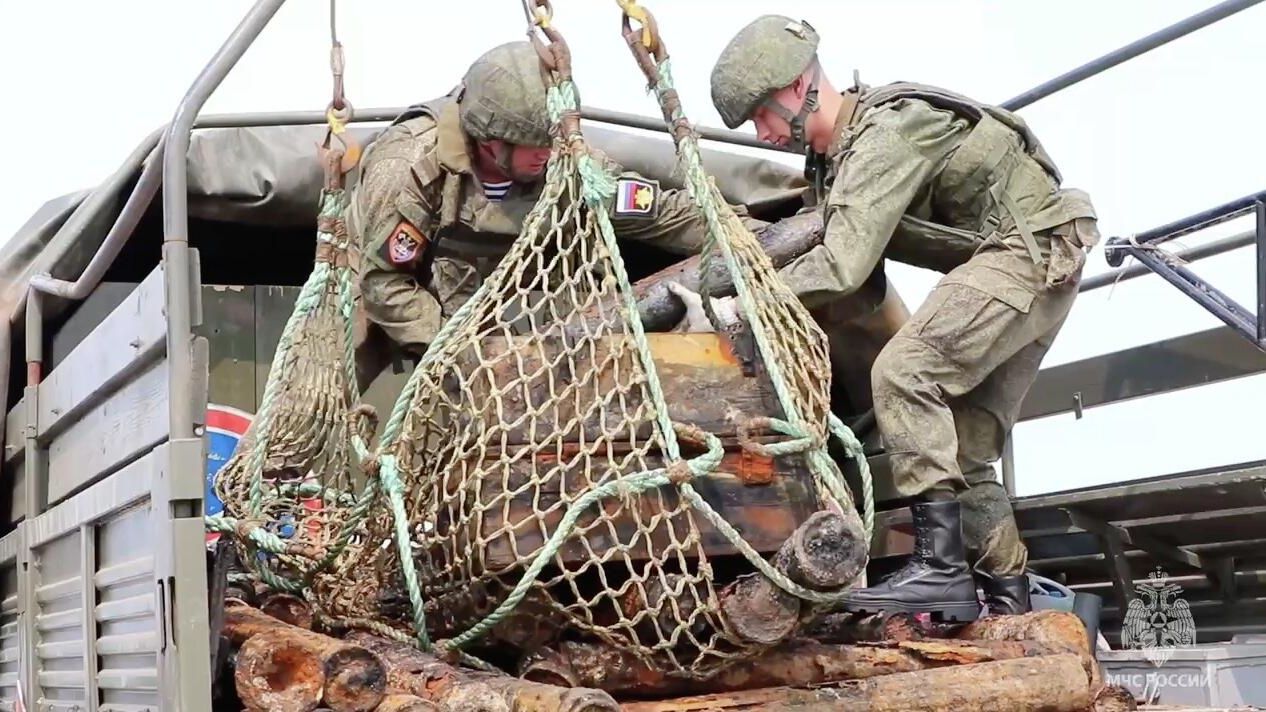 Со дна Балтийского моря подняли более 9,5 тысячи снарядов времен ВОВ - РИА Новости, 1920, 09.06.2025