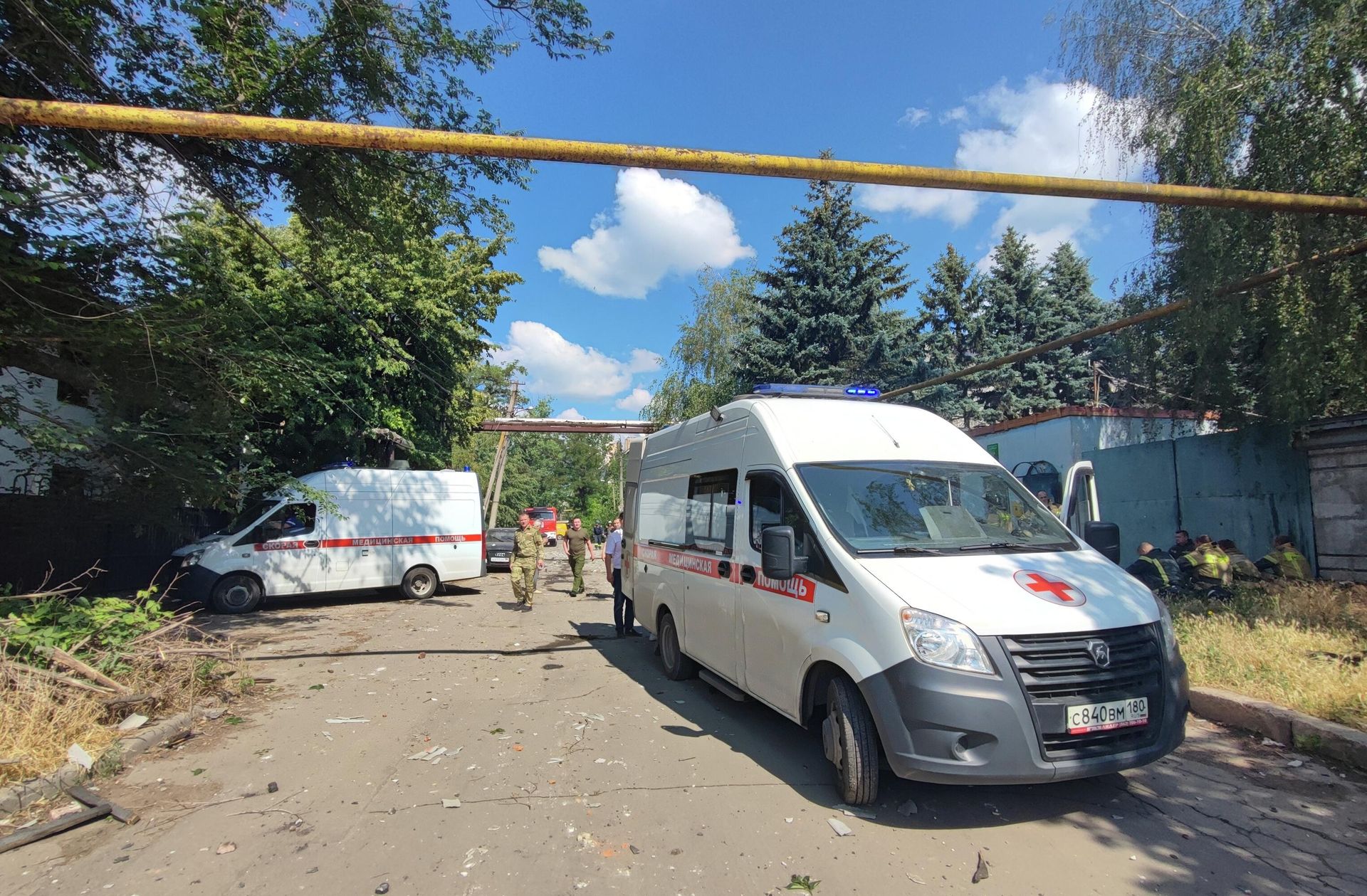 Машины скорой помощи в Донецке Машины скорой помощи в Донецке - РИА Новости, 1920, 17.06.2025