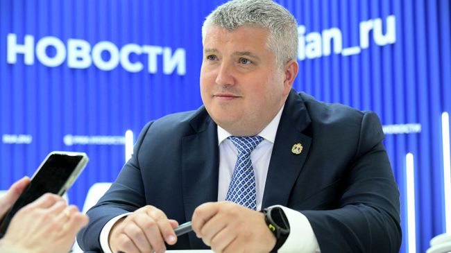 Александр Дронов
