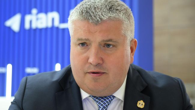 Александр Дронов 