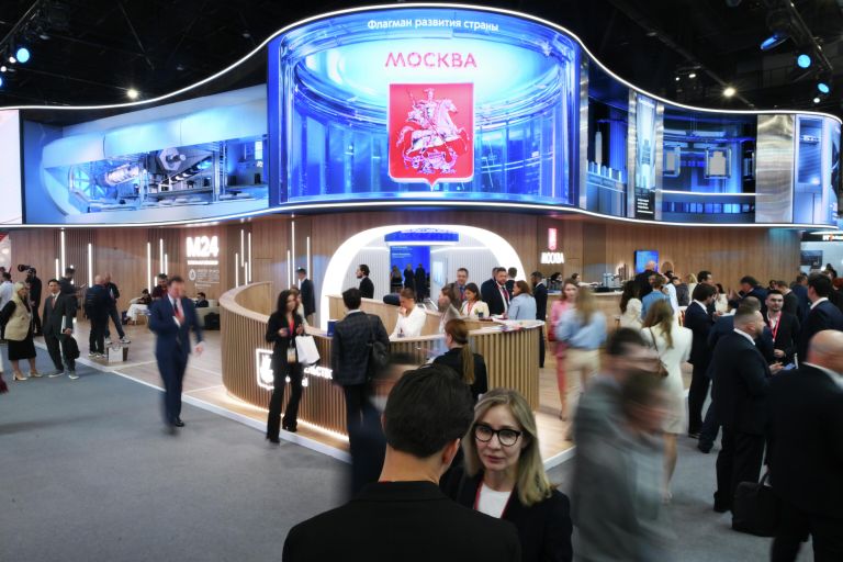 Стенд правительства Москвы на ПМЭФ-2025