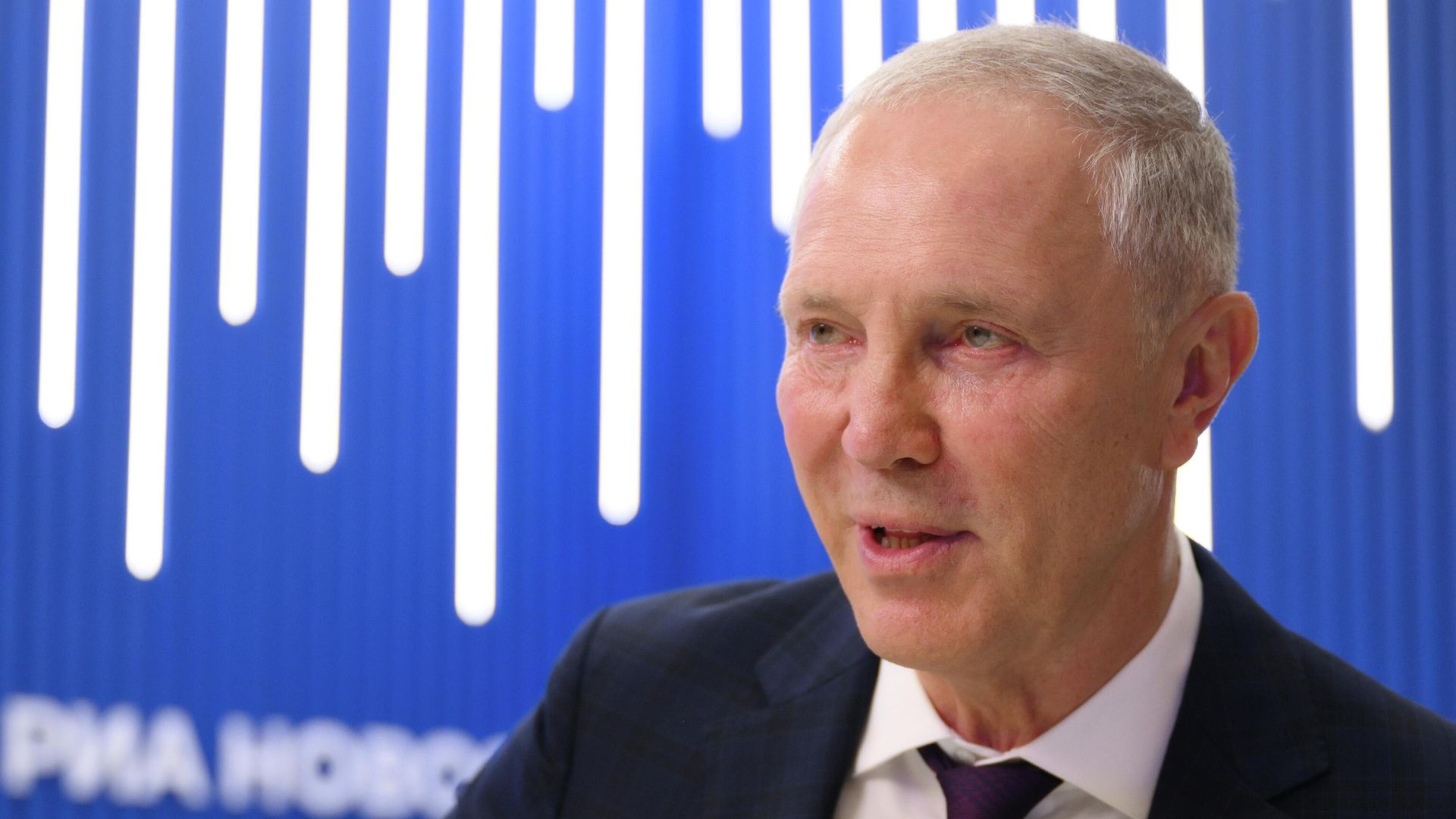 Владимир Сальдо на стенде РИА Новости на ПМЭФ-2025 Владимир Сальдо на стенде РИА Новости на ПМЭФ-2025 - РИА Новости, 1920, 19.06.2025