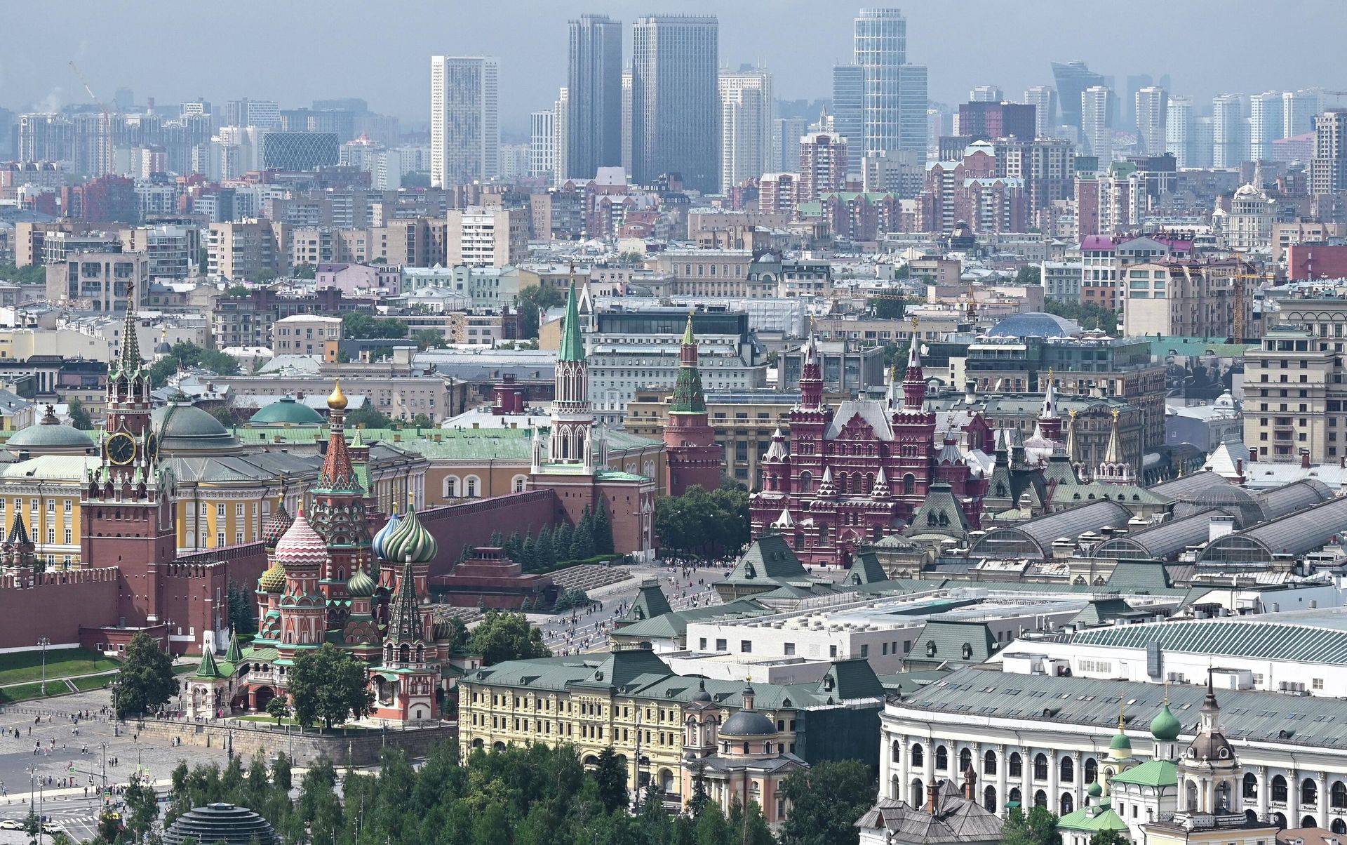 Панорама Москвы с дома на Котельнической набережной в Москве Панорама Москвы с дома на Котельнической набережной в Москве - РИА Новости, 1920, 28.08.2025