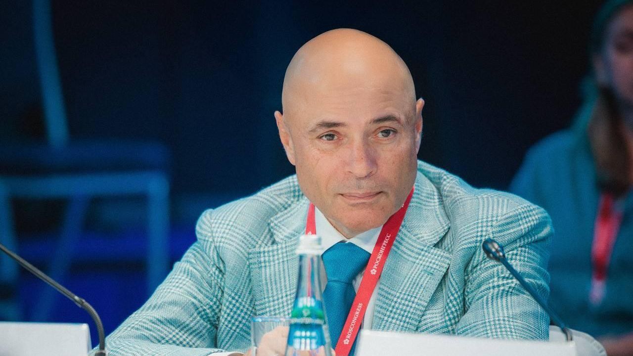 Губернатор Липецкой области Игорь Артамонов Губернатор Липецкой области Игорь Артамонов - РИА Новости, 1920, 08.12.2025
