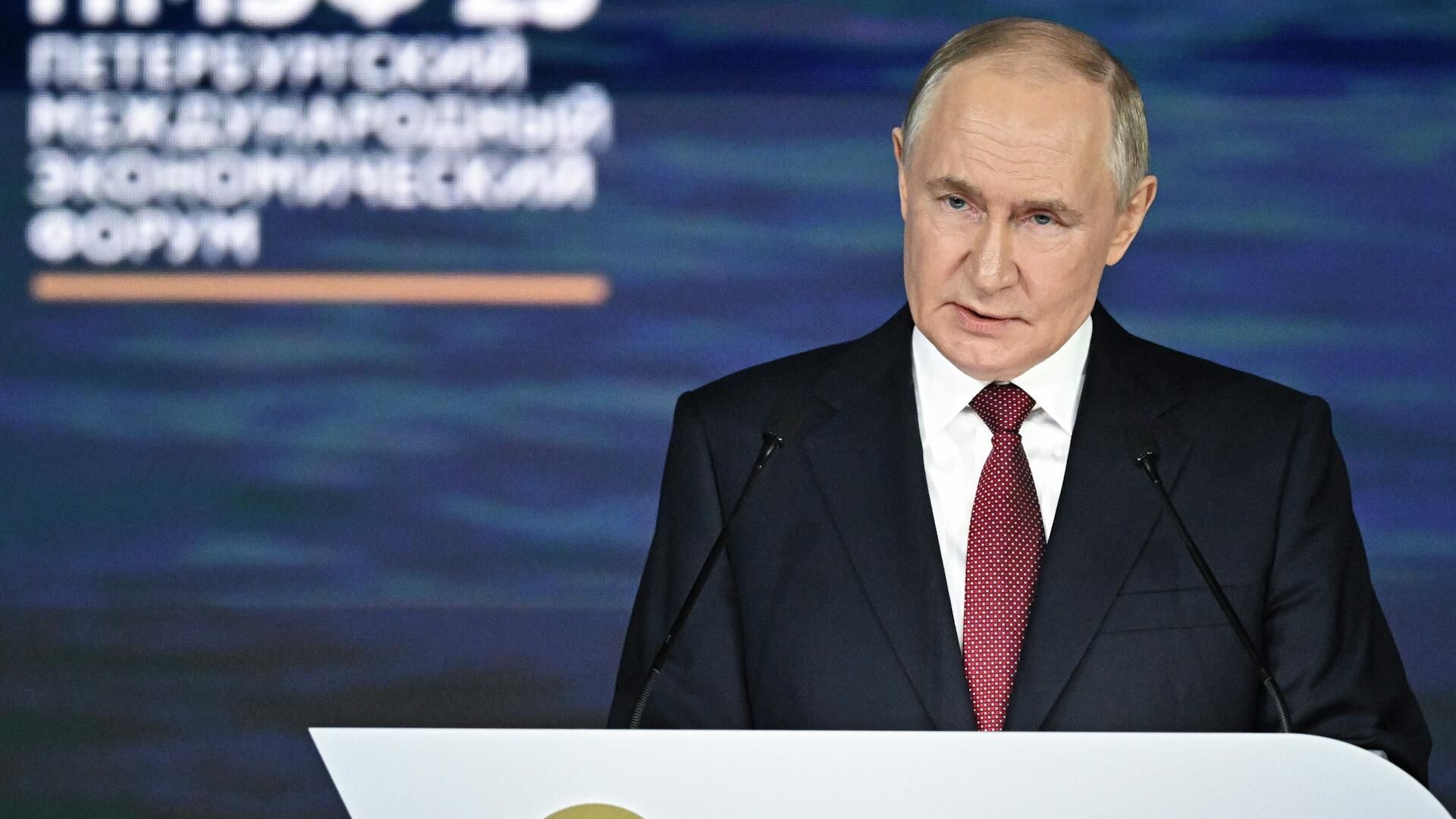 У нас каждый шаг записан. Основные заявления Путина на пленарном заседании   - РИА Новости, 1920, 20.06.2025