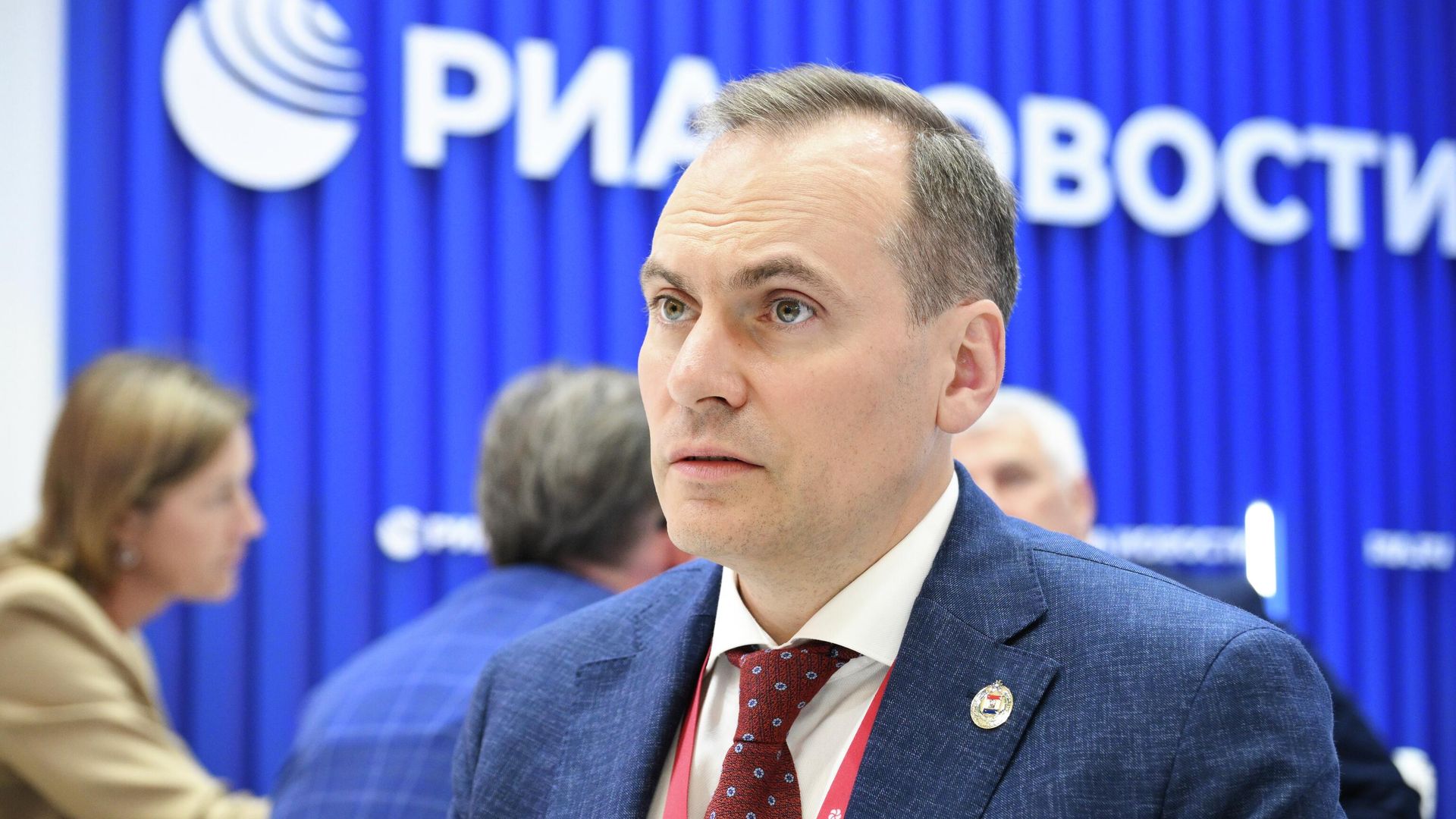 Артем Здунов на ПМЭФ-2025 Артем Здунов на ПМЭФ-2025 - РИА Новости, 1920, 21.06.2025
