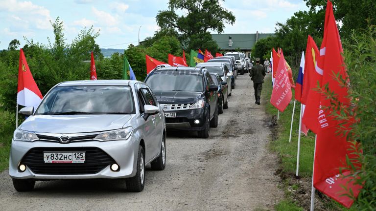 На мероприятиях, приуроченных ко Дню памяти и скорби, в поселке Раздольное Надеждинского округа Приморского края На мероприятиях, приуроченных ко Дню памяти и скорби, в поселке Раздольное Надеждинского округа Приморского края