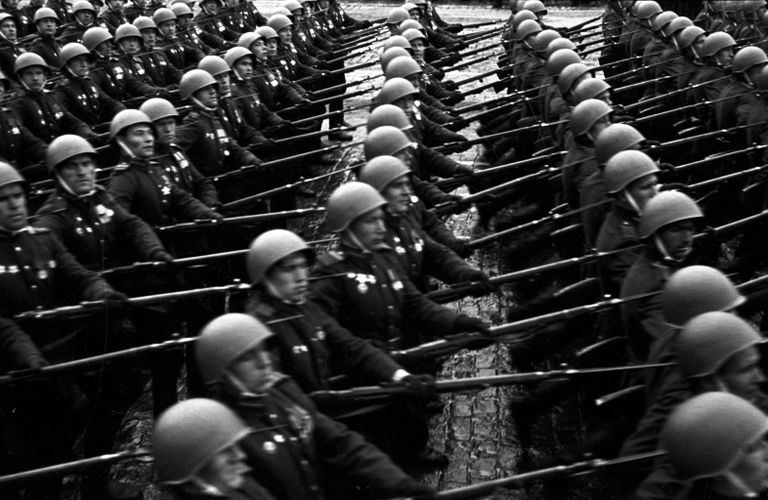 Парад Победы на Красной площади в Москве 24 июня 1945 года Парад Победы на Красной площади в Москве 24 июня 1945 года