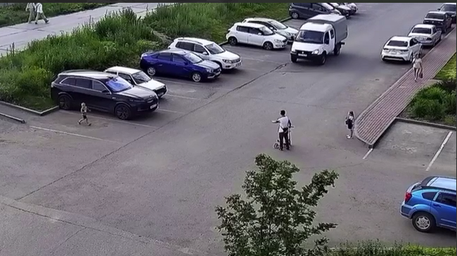 Под Томском водитель Газели сбил четырехлетнего мальчика. Кадр из видео
