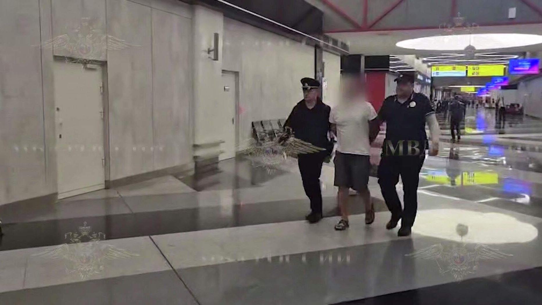Подозреваемый в нападении на двухлетнего мальчика в аэропорту Шереметьево Подозреваемый в нападении на двухлетнего мальчика в аэропорту Шереметьево - РИА Новости, 1920, 04.02.2026