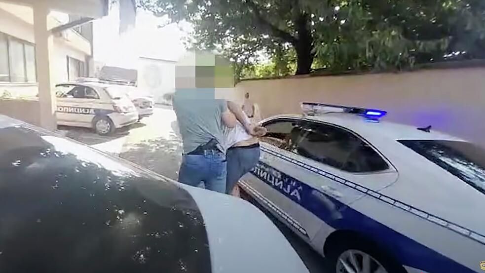 Задержание подозреваемого в подготовке переворота в Сербии Задержание подозреваемого в подготовке переворота в Сербии - РИА Новости, 1920, 26.06.2025