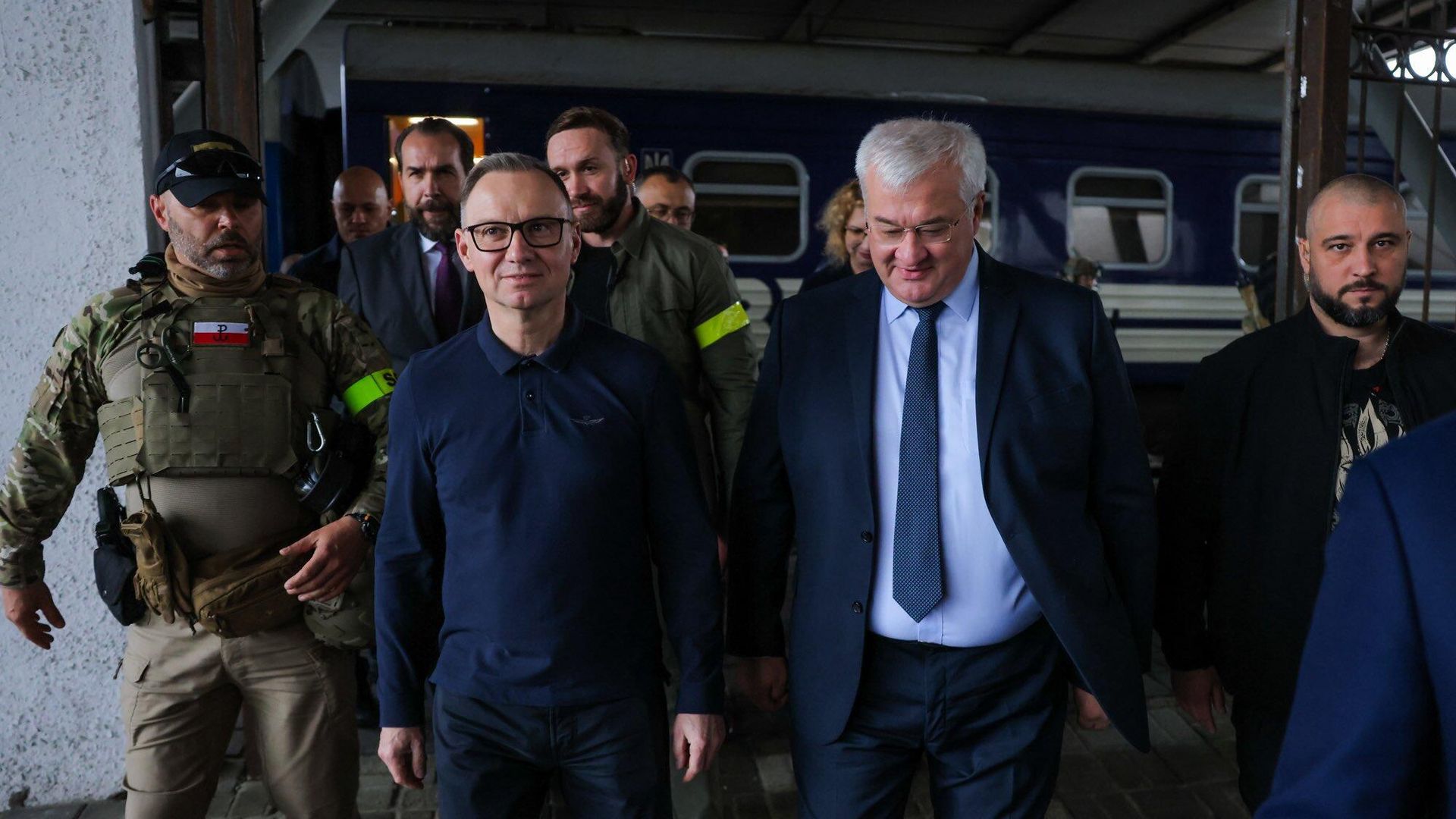 Президент Польши Анджей Дуда и глава МИД Украины Андрей Сибига в Киеве Президент Польши Анджей Дуда и глава МИД Украины Андрей Сибига в Киеве - РИА Новости, 1920, 29.06.2025