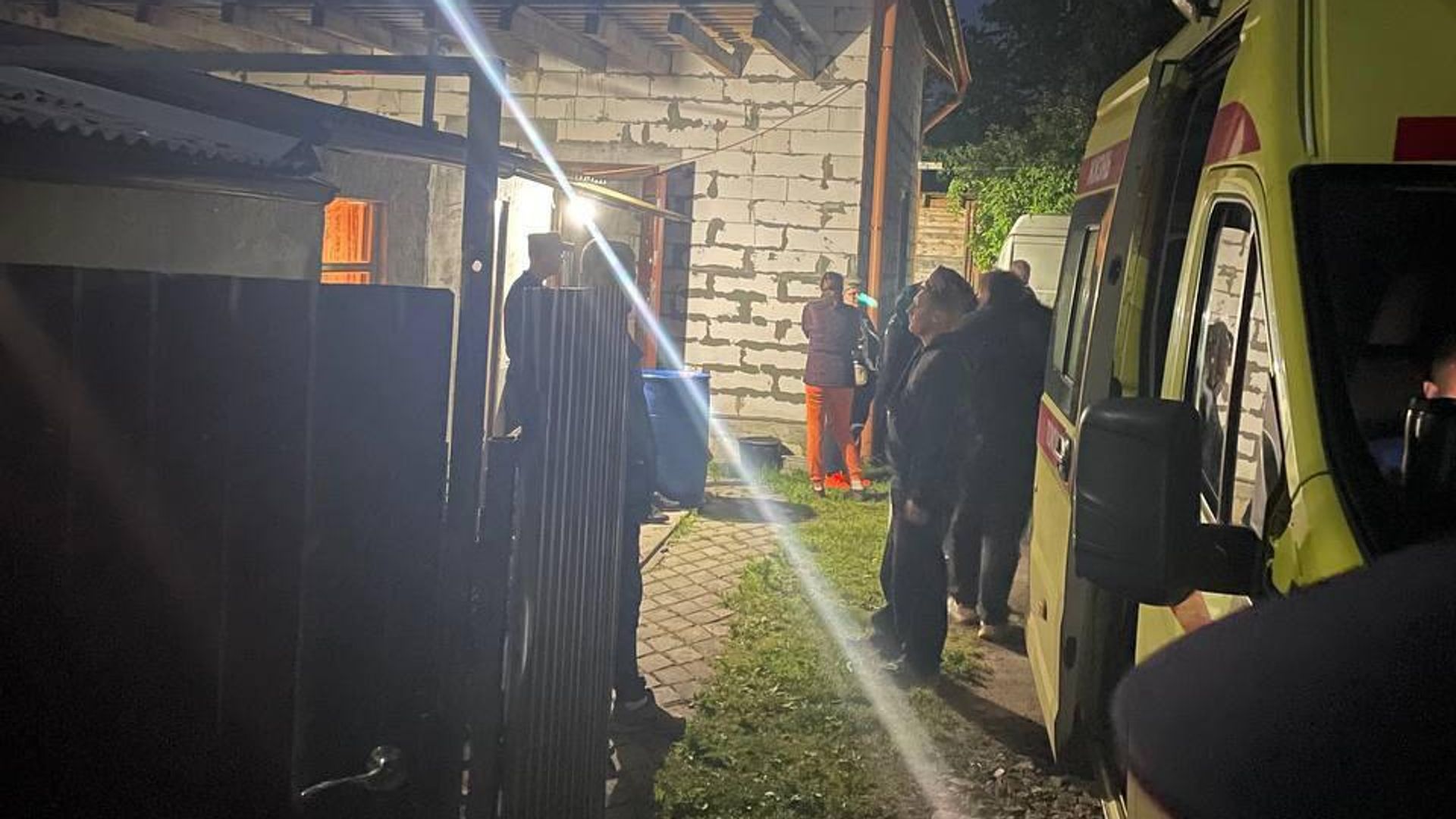 Тела несовершеннолетнего и его 18-летнего знакомого обнаружены на территории СНТ в Калининграде - РИА Новости, 1920, 29.06.2025