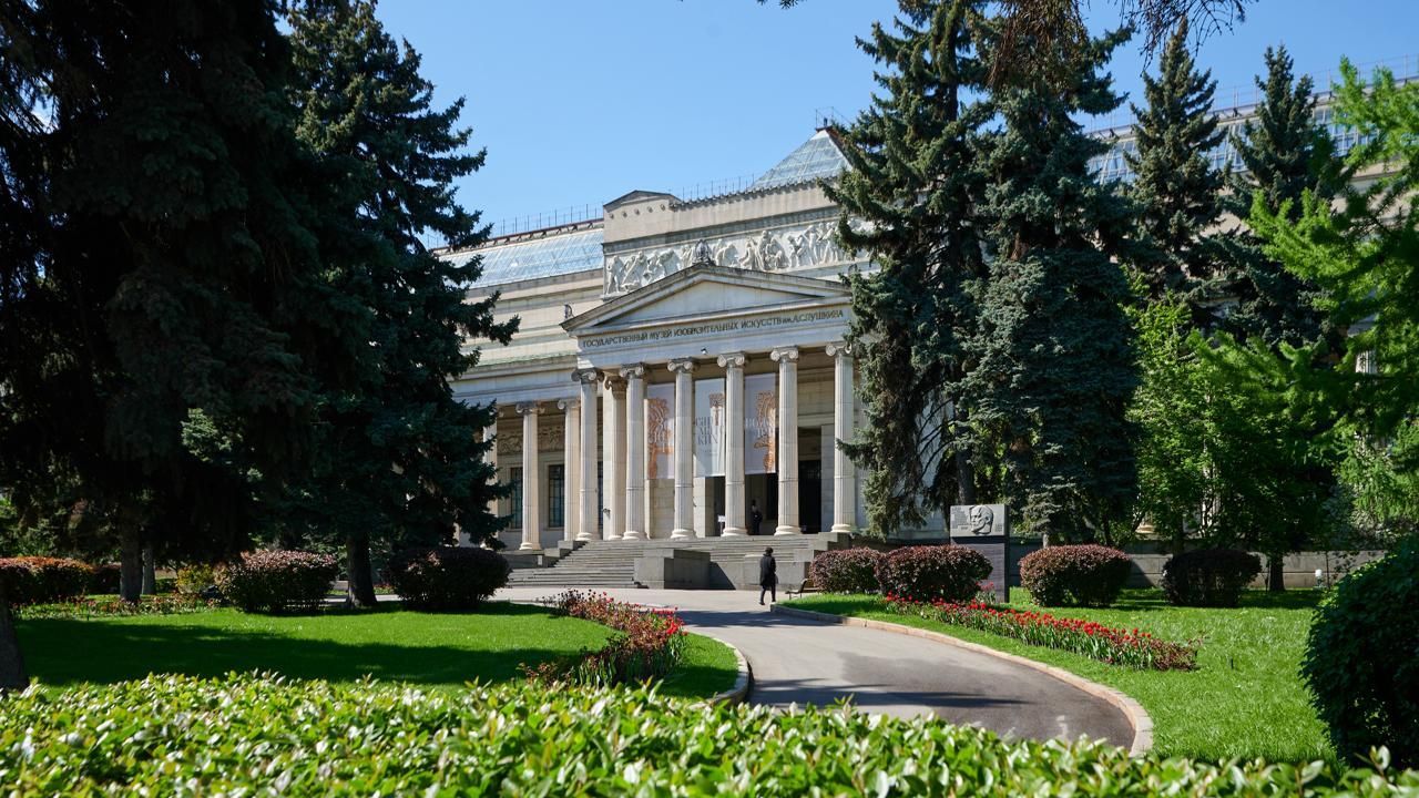 Здание ГМИИ имени Пушкина Здание ГМИИ имени Пушкина - РИА Новости, 1920, 30.06.2025