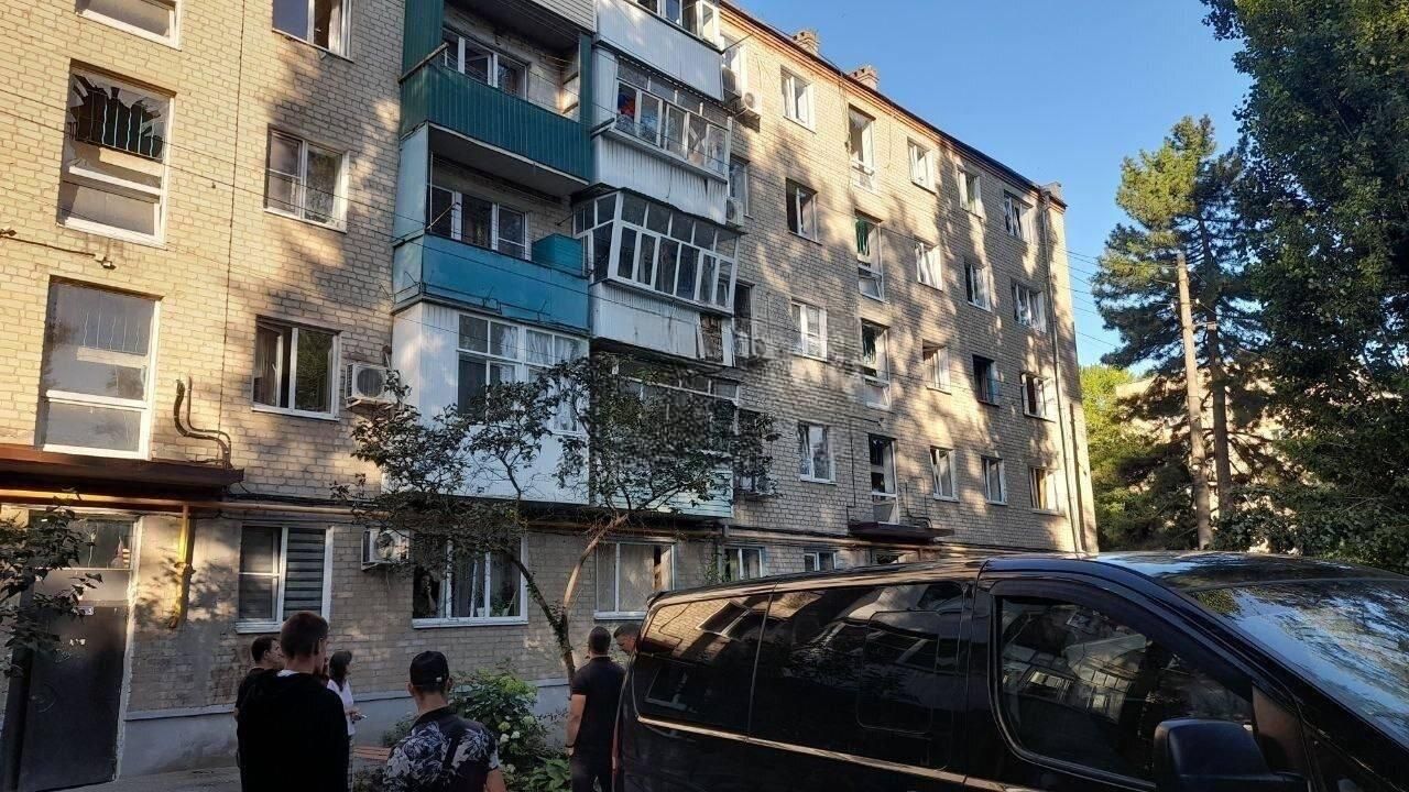 Место падения БПЛА в Азове Место падения БПЛА в Азове - РИА Новости, 1920, 04.07.2025