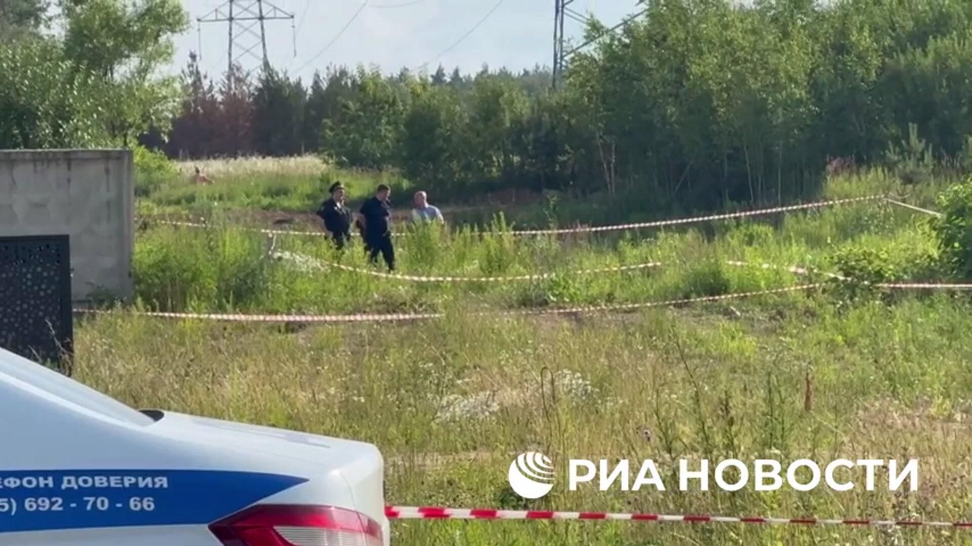 Кадры с места, где, предположительно, покончил с собой Роман Старовойт Кадры с места, где, предположительно, покончил с собой Роман Старовойт - РИА Новости, 1920, 08.07.2025