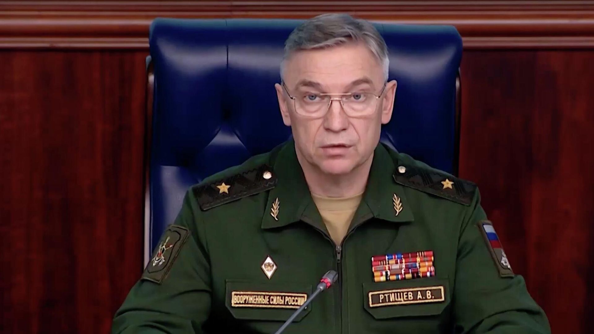 Начальник войск радиационной, химической и биологической защиты ВС РФ Алексей Ртищев - РИА Новости, 1920, 06.01.2026