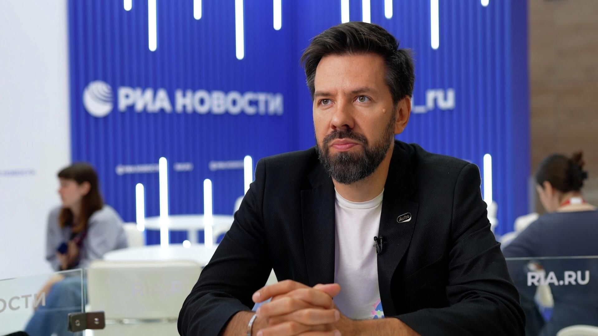 Артем Кумпель: массовые профессии не исчезнут – они трансформируются Артем Кумпель: массовые профессии не исчезнут – они трансформируются - РИА Новости, 1920, 08.07.2025