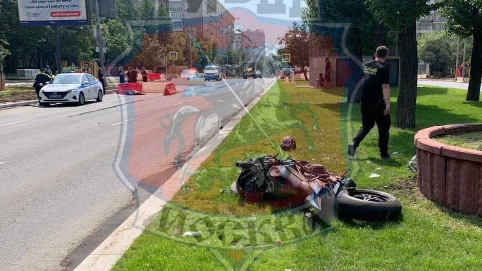 Место ДТП на юго-западе Москвы. 8 июля 2025 Место ДТП на юго-западе Москвы. 8 июля 2025 - РИА Новости, 1920, 08.07.2025