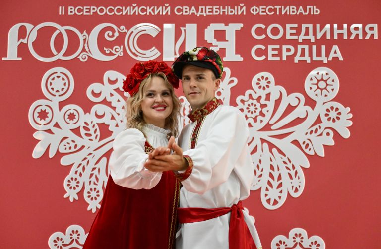 Участники Всероссийского свадебного фестиваля Россия. Соединяя сердца в Москве Участники Всероссийского свадебного фестиваля Россия. Соединяя сердца в Москве