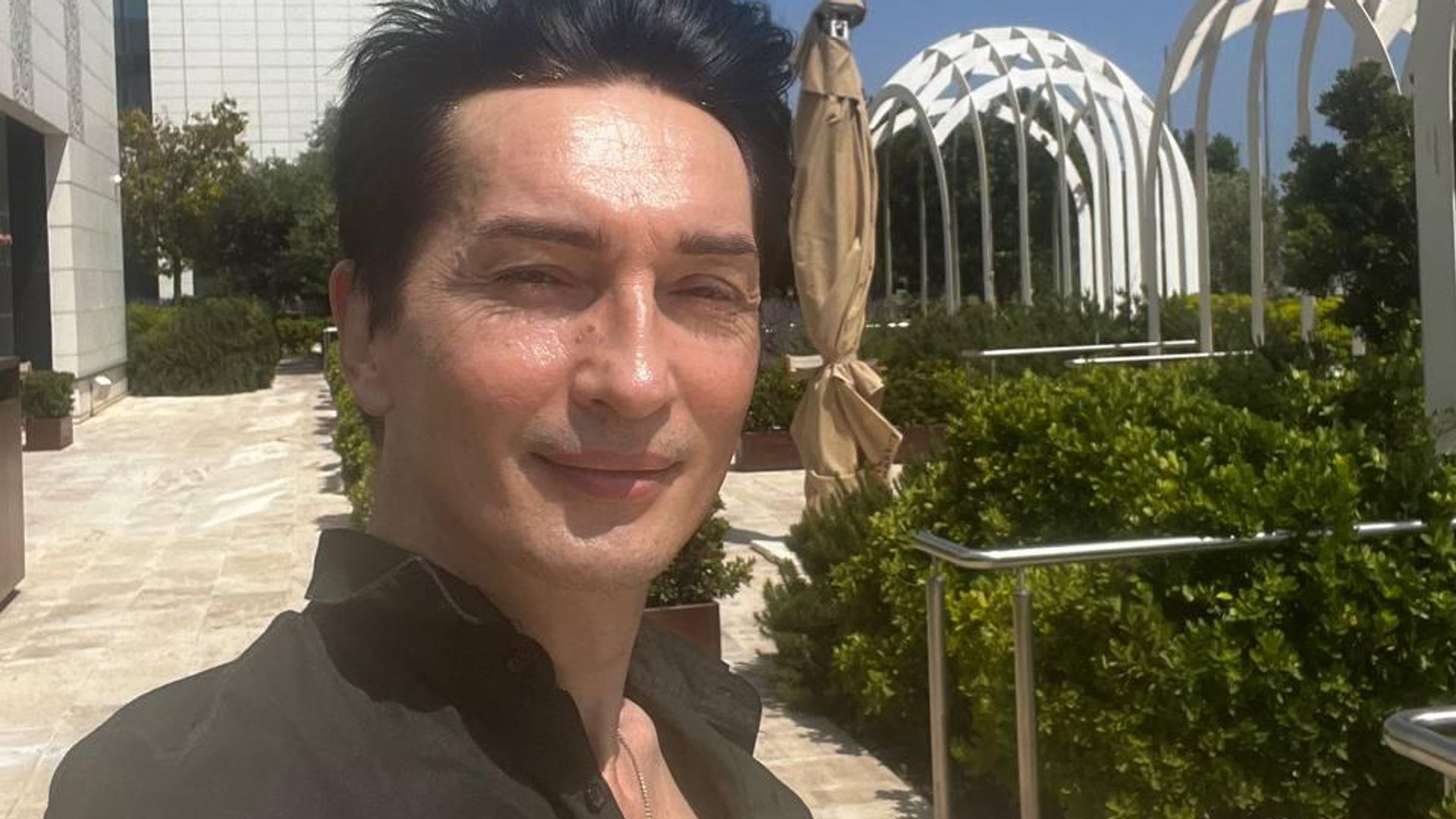 Стилист и визажист Дмитрий Вишневский Стилист и визажист Дмитрий Вишневский - РИА Новости, 1920, 08.07.2025