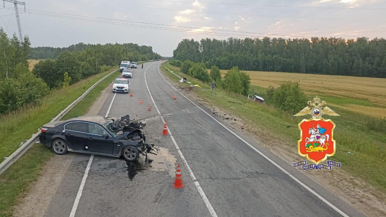 На месте ДТП с участием автомобиля и микроавтобуса в Подмосковье. 9 июля 2025 На месте ДТП с участием автомобиля и микроавтобуса в Подмосковье. 9 июля 2025 - РИА Новости, 1920, 09.07.2025