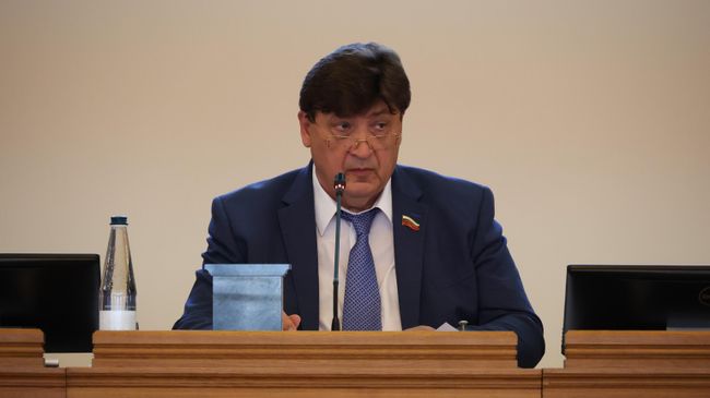 Председатель Белгородской областной Думы Юрий Клепиков