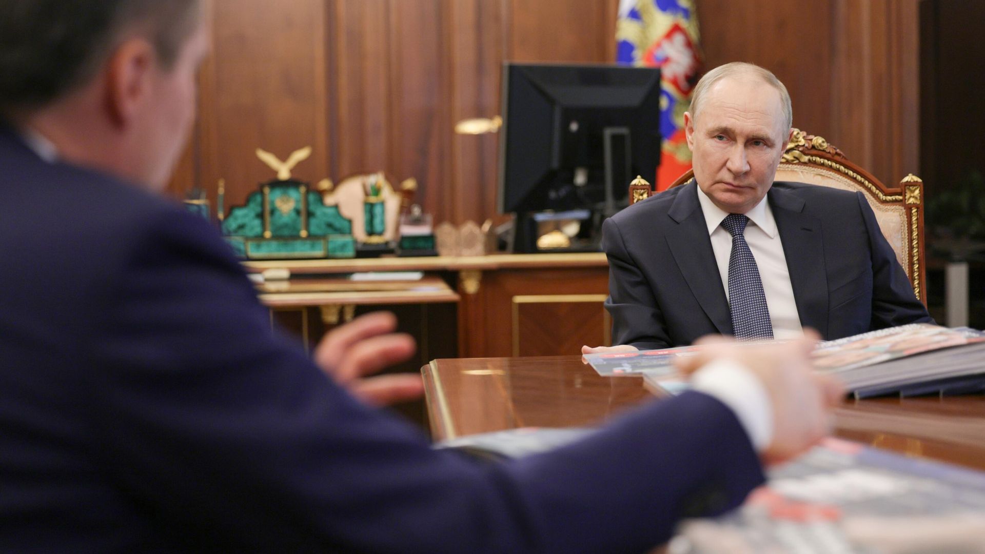 Президент Владимир Путин встретился с губернатором Белгородской области Вячеславом Гладковым - РИА Новости, 1920, 11.07.2025