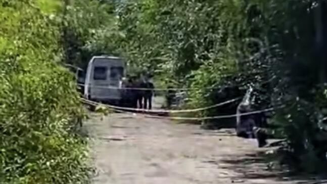 В Кривом Роге полицейский ранил мужчину, которого пытались мобилизовать В Кривом Роге полицейский ранил мужчину, которого пытались мобилизовать - РИА Новости, 1920, 14.07.2025
