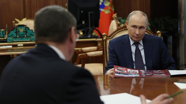 Президент Владимир Путин провел встречу с губернатором Владимирской области Александром Авдеевым