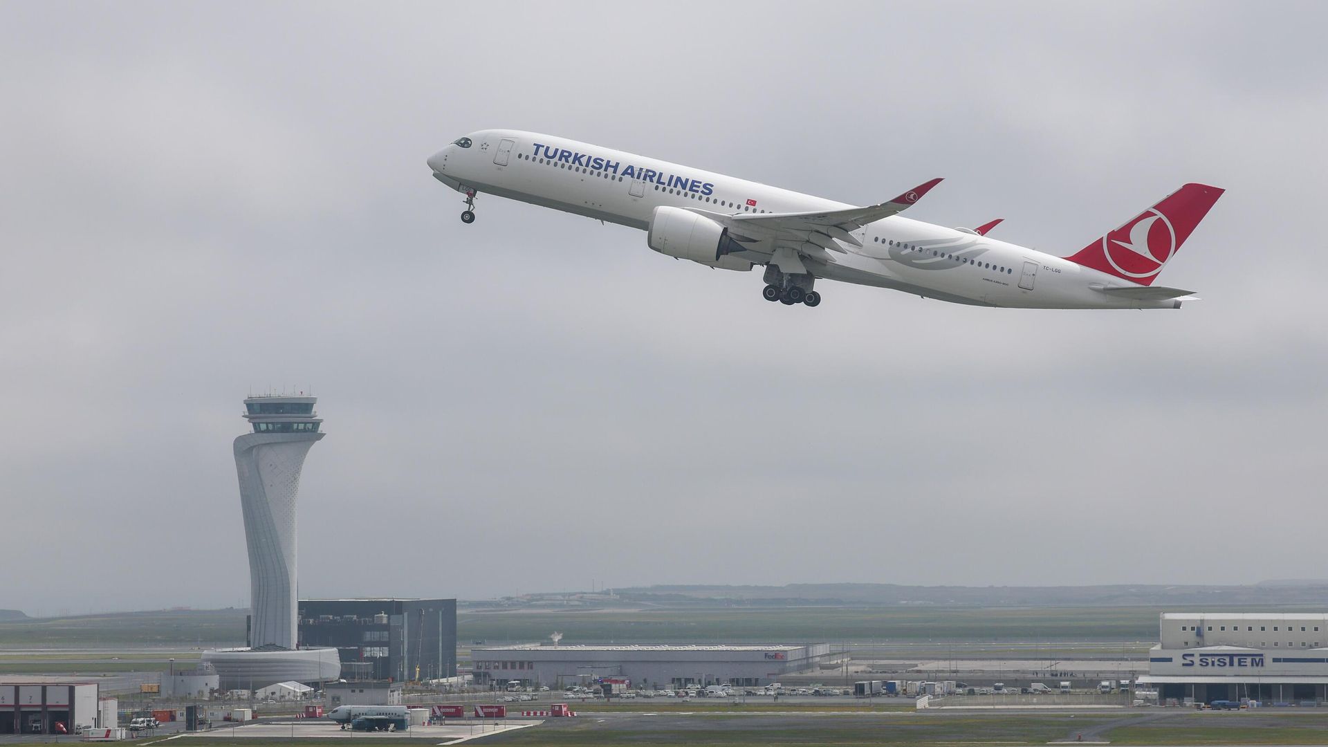 Самолет авиакомпании Turkish airlines Самолет авиакомпании Turkish airlines - РИА Новости, 1920, 29.07.2025