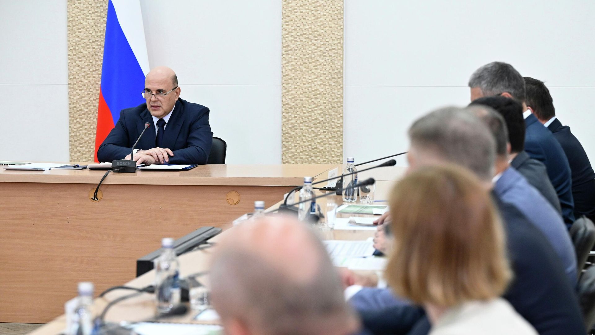 Председатель правительства РФ Михаил Мишустин проводит совещание О развитии экспорта зерна в Чите. 22 июля 2025 - РИА Новости, 1920, 22.07.2025