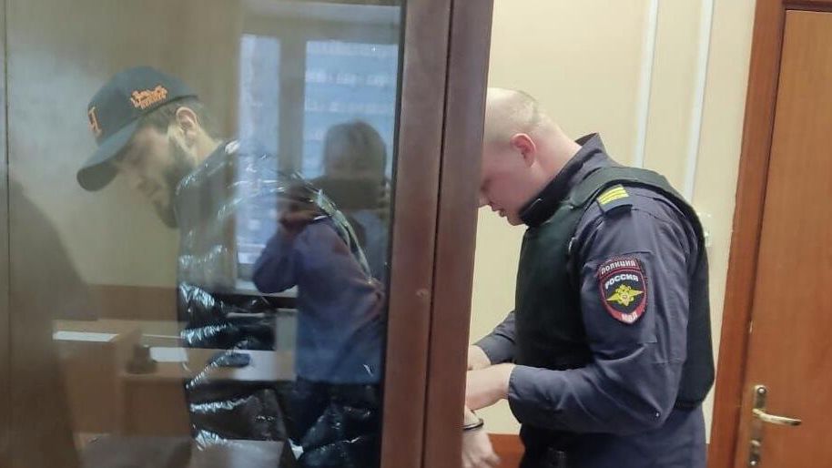 Автоблогер Гаджи Гаджиев в зале суда Автоблогер Гаджи Гаджиев в зале суда - РИА Новости, 1920, 30.11.2025
